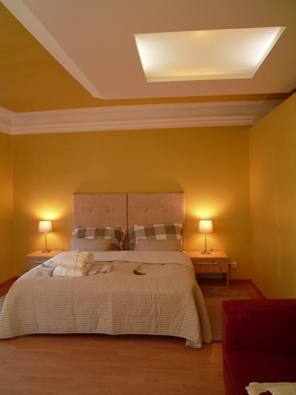 Apartments And Suites קרמניצה מראה חיצוני תמונה